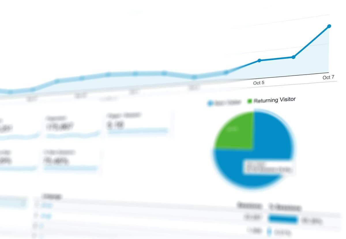 Blogging and SEO strategies by Ollin Reach
