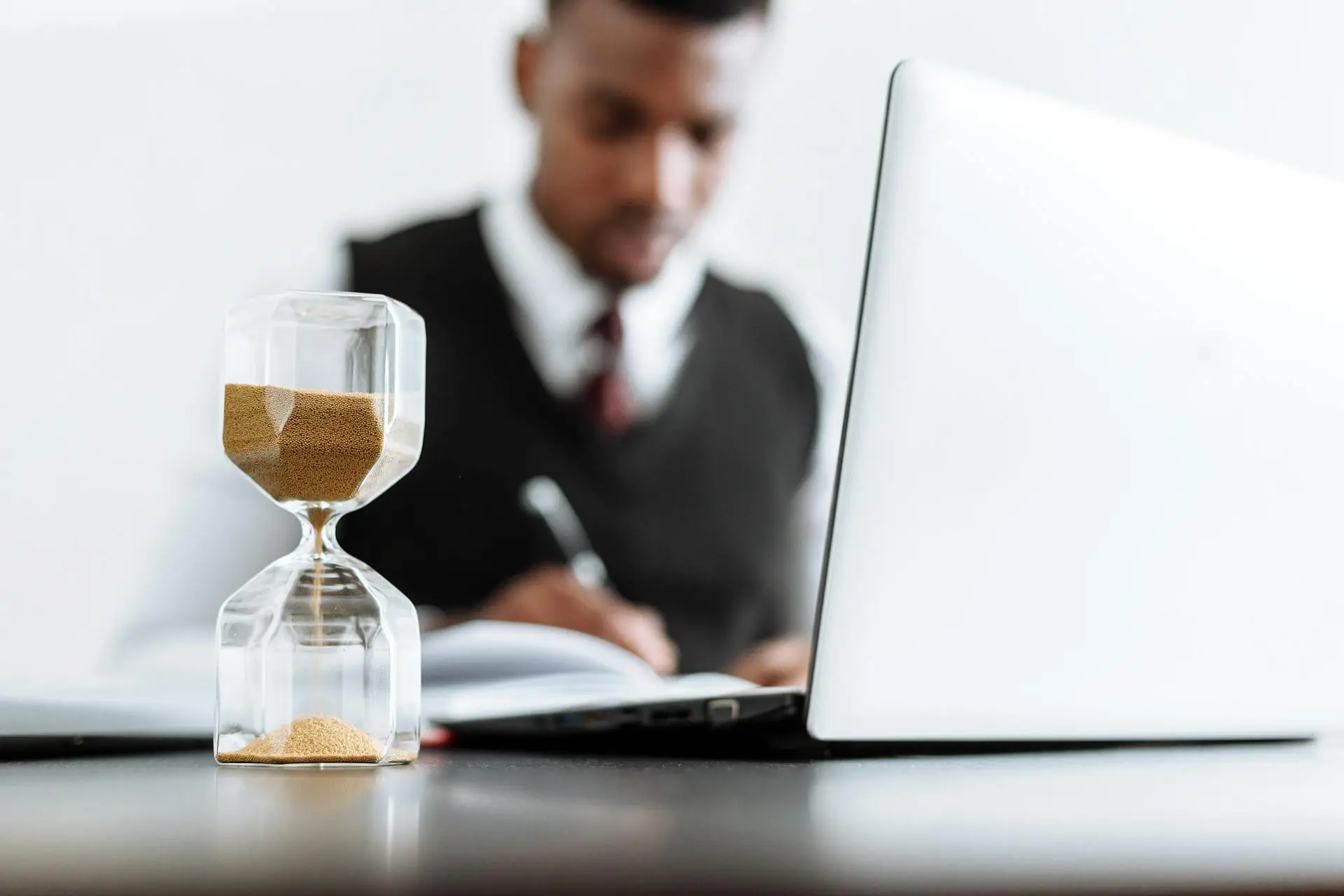 With the right tools, your lead pipeline can stay full—without manual work.