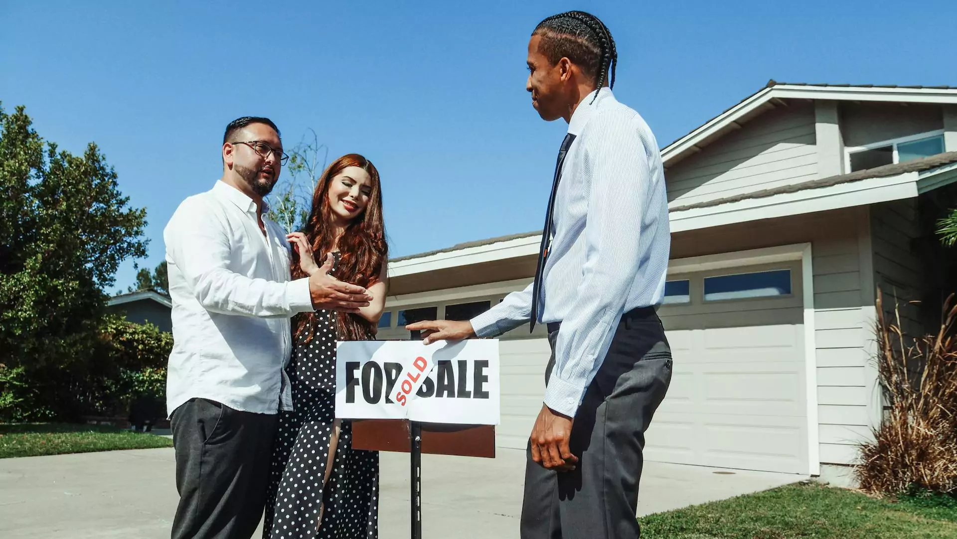 The right price tells buyers: “Act now or miss out.”