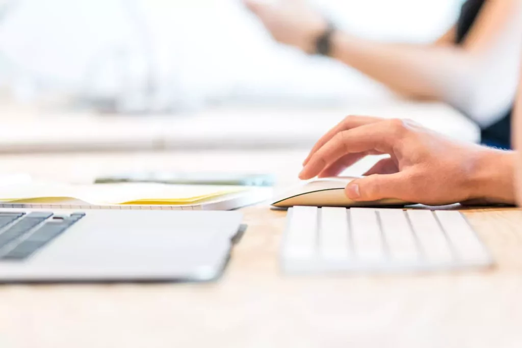 A powerful CRM keeps you organized—and on top of every lead.