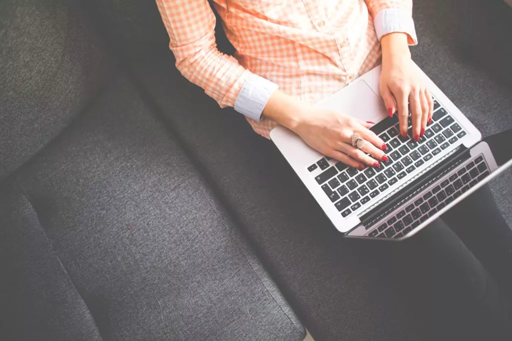 Subject lines that speak directly to client needs are your secret weapon.