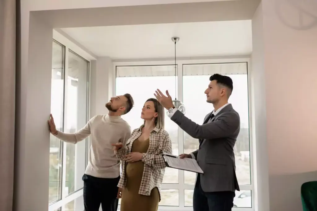 Showings run smoother when they’re grouped together.