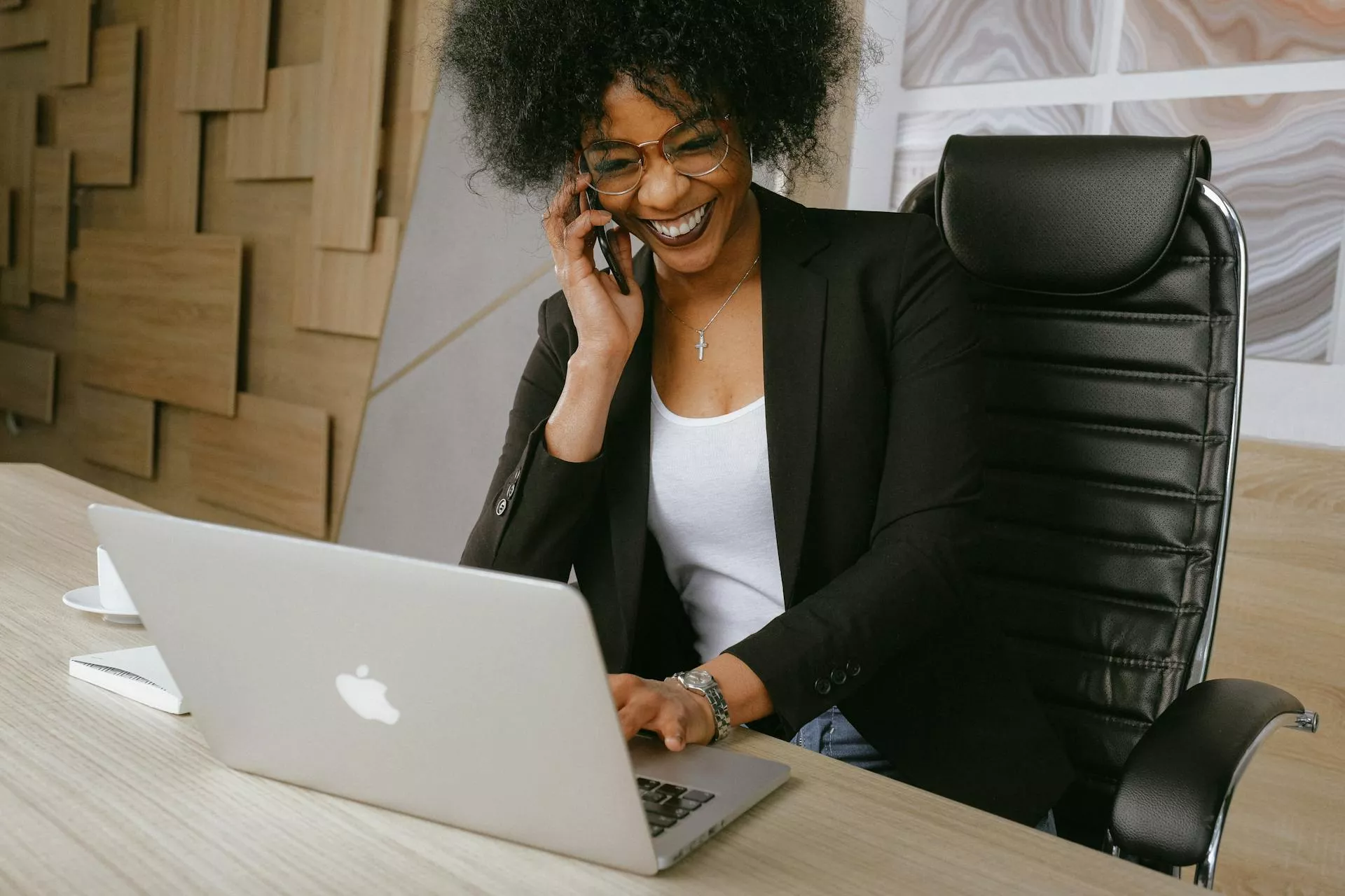 The right message can reignite cold leads and rebuild strong client relationships.